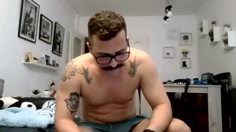 MILO MIAMI online show from July 27, 10:28 pm