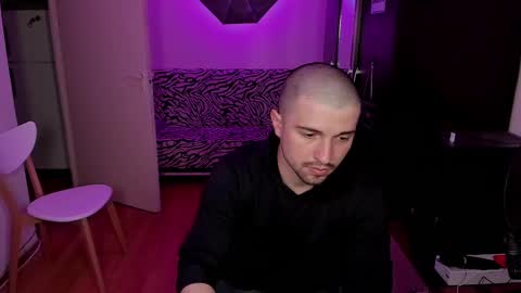 Michael online show from February 14, 3:47 pm