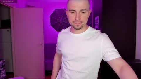 Michael online show from July 28, 5:34 pm