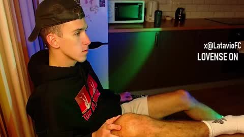 Snapshot of midnighter__ chatting on September 30, 3:34 am Alexey or just Alex online show from September 30, 3:34 am