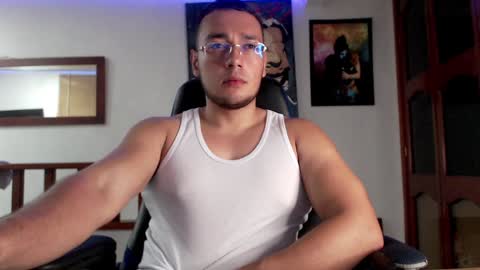 Strong Man online show from January 9, 3:26 am
