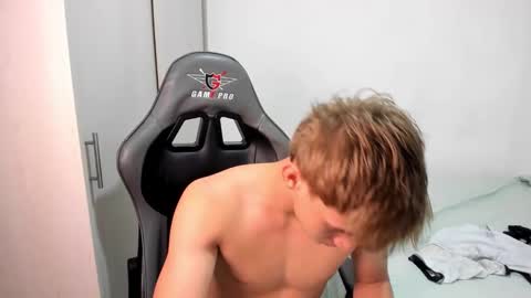 Miguel Hernandez online show from October 28, 11:29 pm