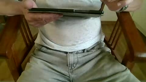 mik online show from July 16, 10:55 am