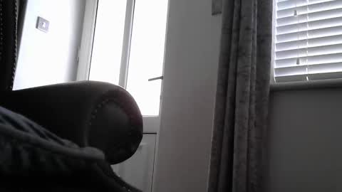 mike26051 online show from November 20, 1:32 pm