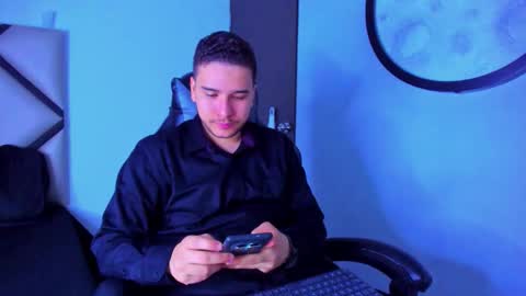 Mike  online show from December 15, 12:46 pm