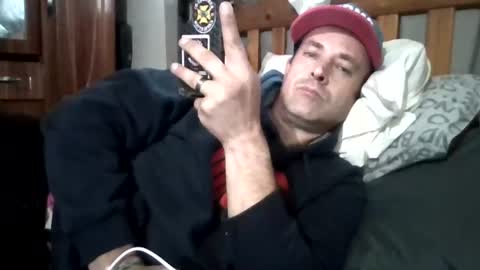mikeundies online show from June 25, 7:24 am