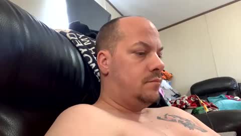 mikeylikesit2222 online show from February 2, 5:59 pm