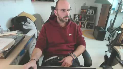 mikmik91 online show from April 3, 2:47 pm