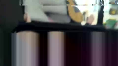 Snapshot of miky1717 chatting on October 16, 11:18 am Maik17 online show from October 16, 11:18 am