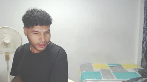 milano1130 online show from March 22, 1:43 am