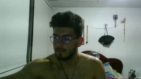 mileslennon online show from January 10, 4:50 am