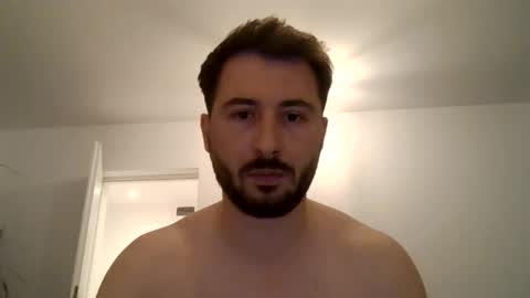 milfflover32 online show from November 11, 10:04 pm