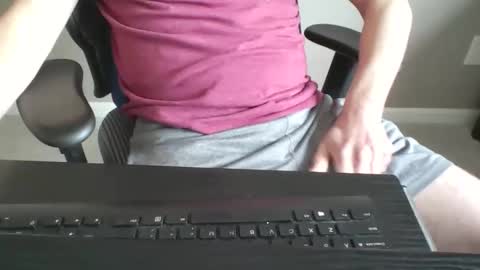 milwaukeebadger24 online show from February 22, 3:46 pm