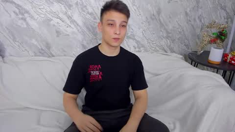 Snapshot of minato_kono chatting on January 15, 12:04 pm minato_kono online show from January 15, 12:04 pm