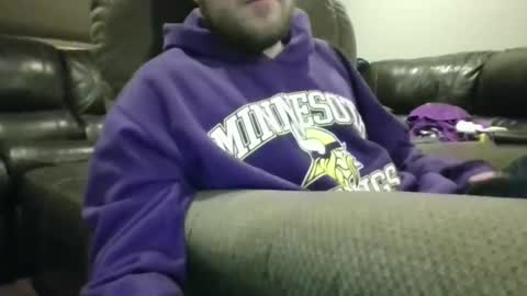 Minnesota Guy online show from January 8, 1:33 am