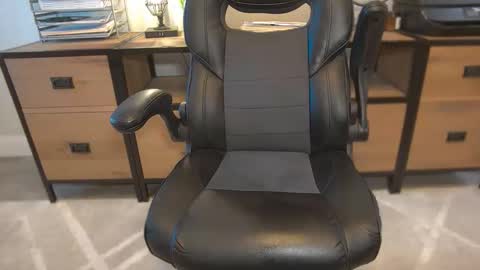 MISTER DILF  online show from April 10, 6:59 pm