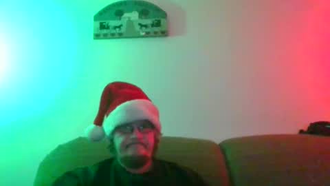 Snapshot of mister_dj777 chatting on December 14, 5:29 am MisterDJ online show from December 14, 5:29 am