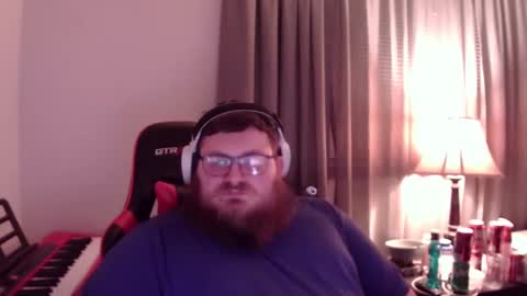 mistermac935 online show from December 7, 5:15 am