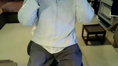 Snapshot of mistersilver66 chatting on March 11, 9:45 am mistersilver66 online show from March 11, 9:45 am