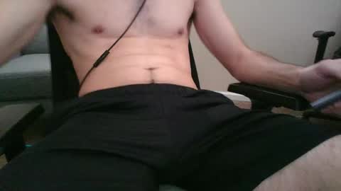 Julius online show from May 31, 6:42 pm