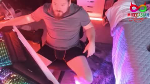 mixedasianforever online show from March 6, 5:43 pm