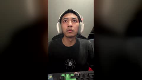 mizukix300 online show from May 6, 1:17 am