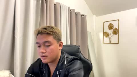 Michole Jay online show from January 14, 2:22 pm