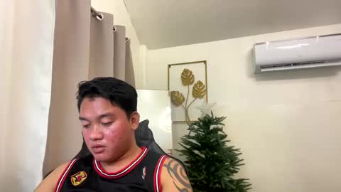 Michole Jay online show from November 16, 5:48 pm