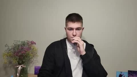 Robin online show from January 22, 11:23 am