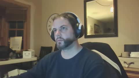 moeschoolnyc online show from December 23, 6:00 am