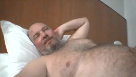 mofu781s online show from May 27, 8:06 pm