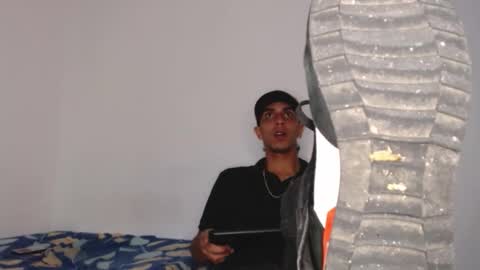 simon dice online show from December 18, 10:50 pm