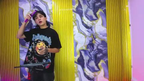 monky_0002 online show from June 24, 7:50 pm