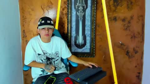 monky_0002 online show from June 9, 1:29 am