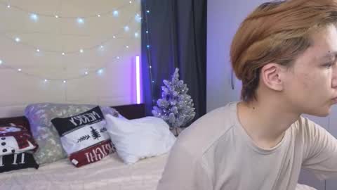 Felix and Maddy online show from December 16, 8:21 am