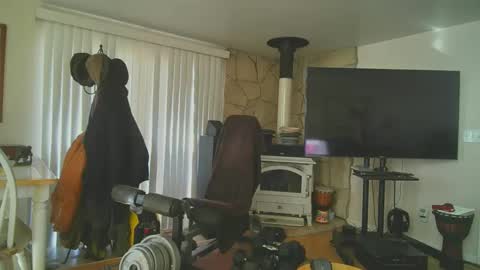 moondanceraa online show from December 5, 8:02 pm