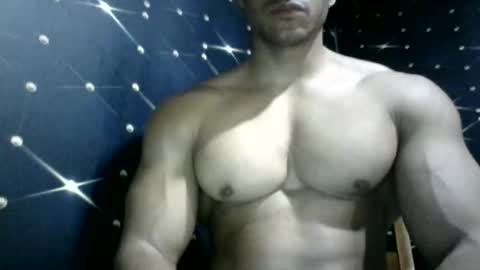 moreno1muscular online show from February 8, 10:19 pm