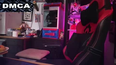 Morphas1s online show from February 22, 3:46 pm