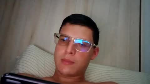 mougly_426 online show from July 28, 3:21 pm