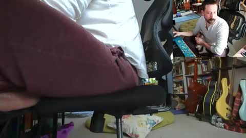 ninko online show from February 25, 4:31 pm