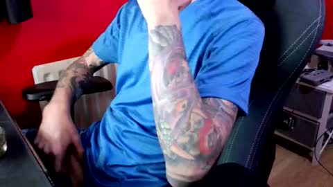 mr_hung_uk38 online show from November 7, 10:57 pm