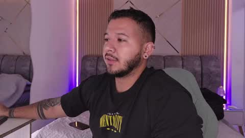 MIKEE online show from June 4, 3:01 am