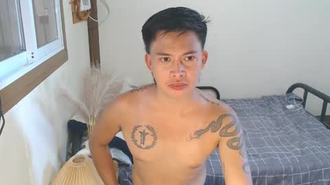 KYLE online show from April 12, 4:47 am