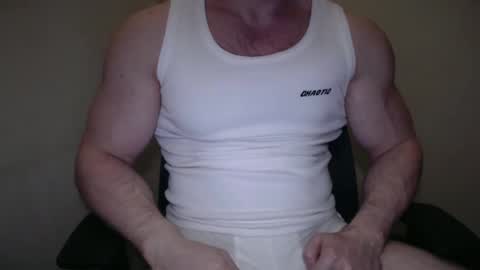 Mrbiceps23 online show from April 6, 7:14 pm