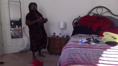 MrBigDThomas online show from October 16, 1:19 pm