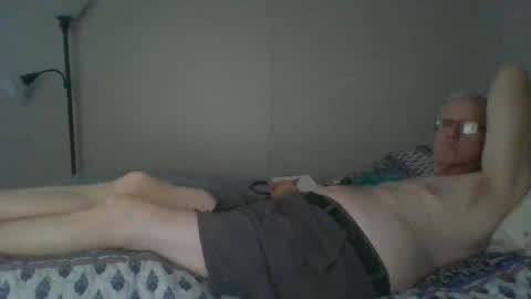 mrbill55 online show from March 3, 9:32 pm