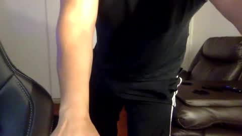 Snapshot of mrbree chatting on December 7, 3:04 am Mr Bree online show from December 7, 3:04 am