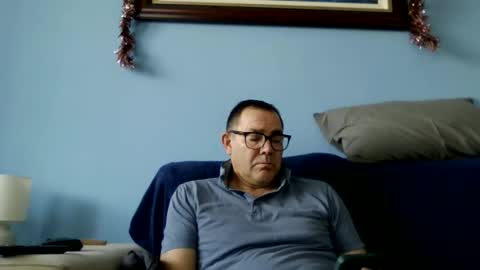 Mrcaruso online show from December 19, 11:18 am