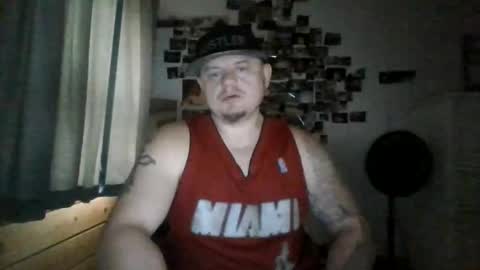 mrhandsome_1 online show from March 2, 4:36 pm