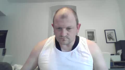 mrhotsex69 online show from April 20, 11:18 pm